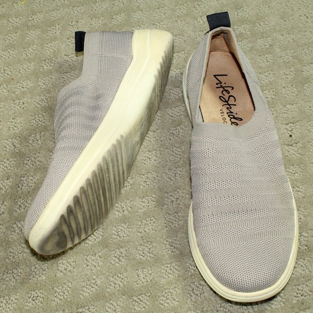 Life Stride Women's 7.5M Grey Stretch Knit Sneakers